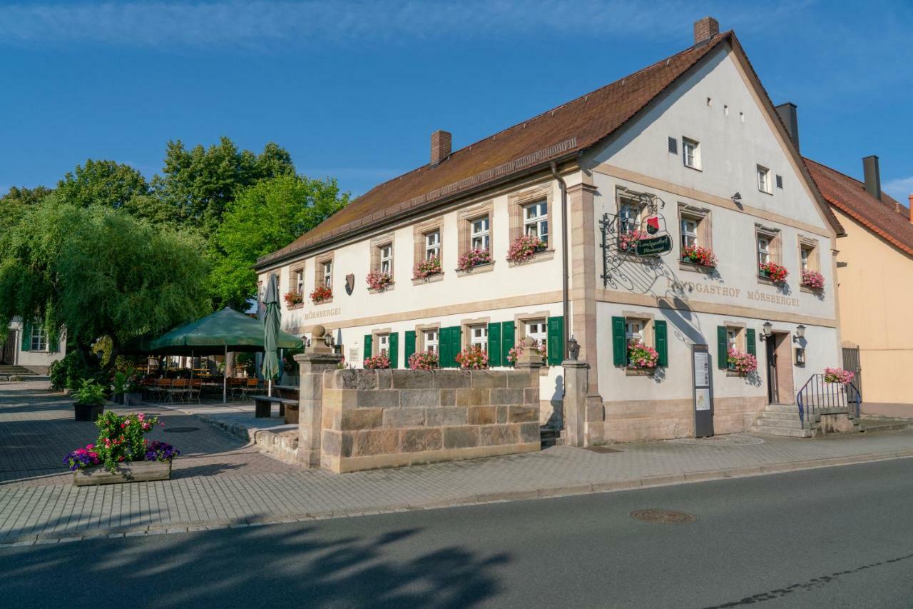 Landgasthof Moersbergei Bubenreuth Exterior photo